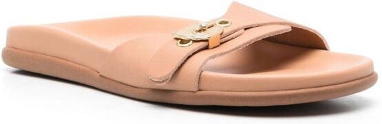 Ancient Greek Sandals Slippers met gesp Beige