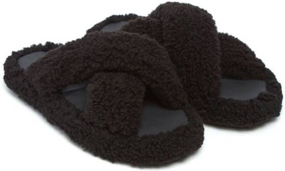 Apparis Teddy slippers met imitatielamswol Zwart