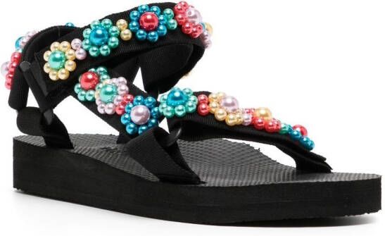 Arizona Love Trekky sandalen verfraaid met parels Zwart