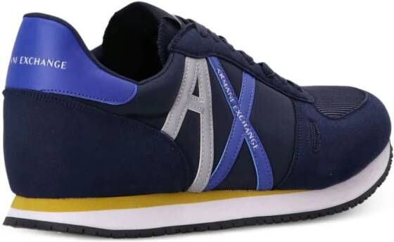 Armani Exchange Sneakers met logoprint Blauw