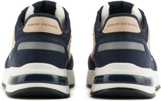 Armani Exchange Sneakers met logoprint Blauw