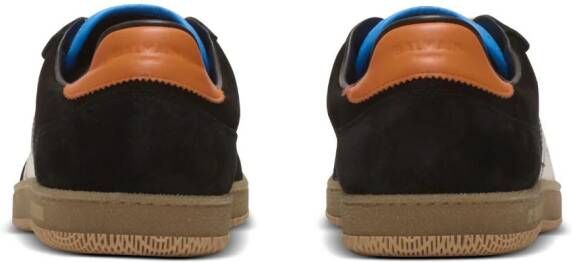 Balmain Leren sneakers met logopatch Bruin