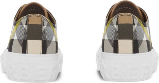 Burberry Geruite sneakers Zwart