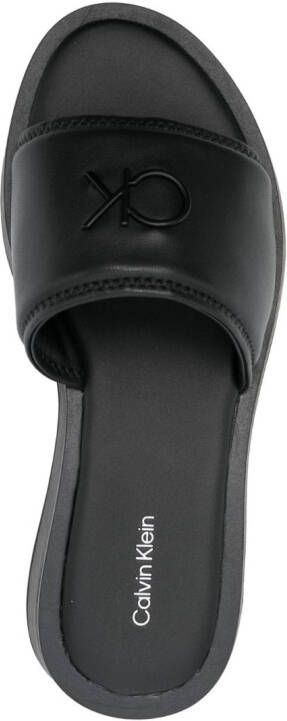 Calvin Klein Slippers met logoplakkaat Zwart