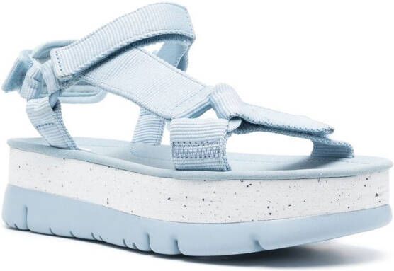 Camper Oruga Up sandalen met open neus Blauw