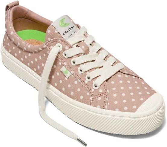 Cariuma Oca sneakers met stippen Roze