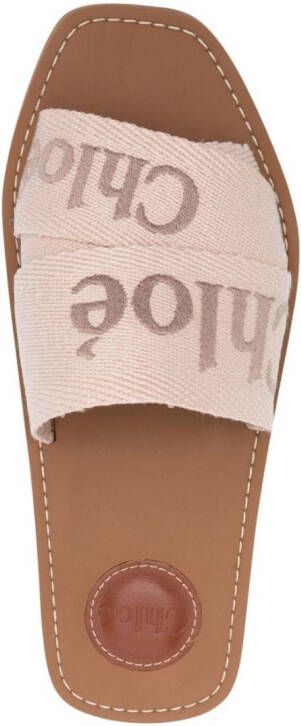 Chloé Sandalen met geborduurd logo Beige