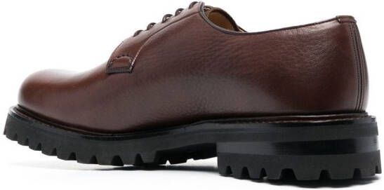 Church's Brogues met veters Bruin