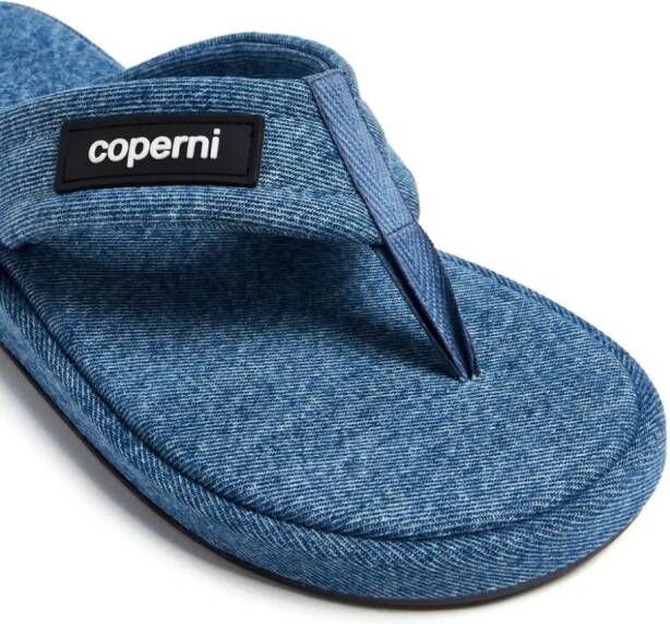 Coperni Slippers met logo-applicatie Blauw