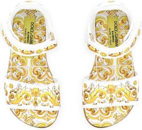 Dolce & Gabbana Kids Leren sandalen met Majolica-print Geel