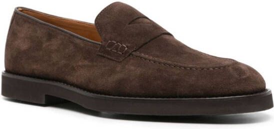 Doucal's Suède loafers met ronde neus Bruin