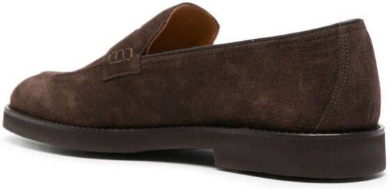 Doucal's Suède loafers met ronde neus Bruin