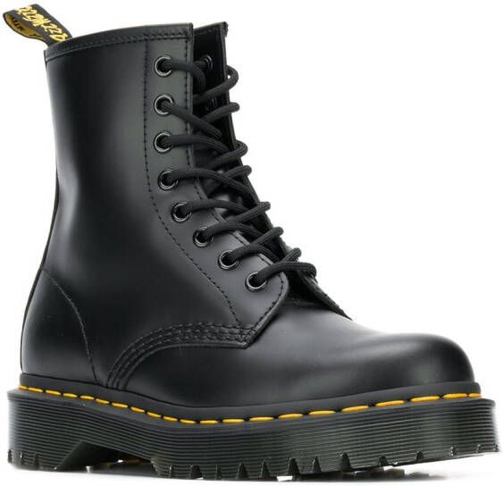 Dr. Martens Enkellaarzen met veters Zwart