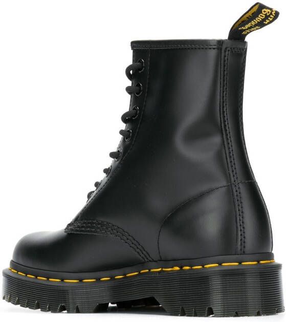 Dr. Martens Enkellaarzen met veters Zwart