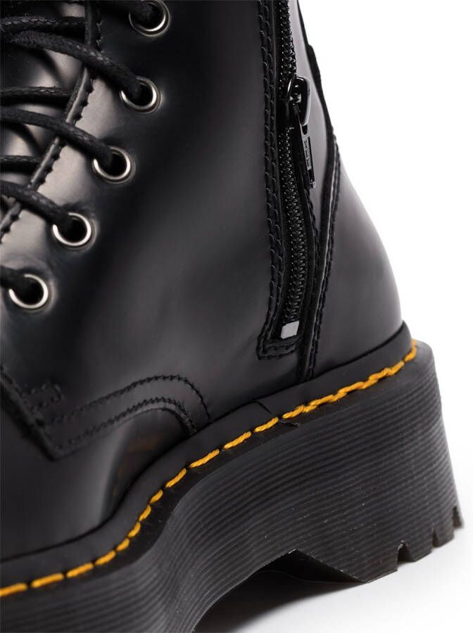 Dr. Martens Jadon enkellaarzen met plateauzool Zwart