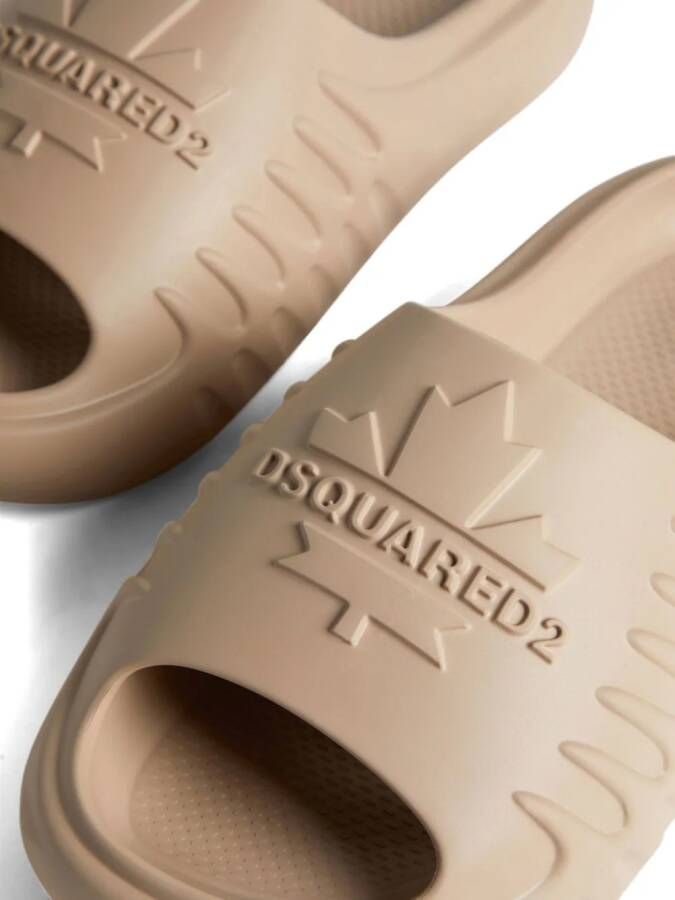 Dsquared2 Slippers met logo-reliëf Beige