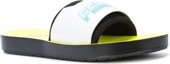 Fenty X Puma Surf slides Geel