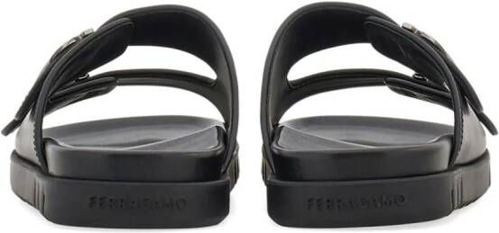 Ferragamo Gancini leren sandalen Zwart