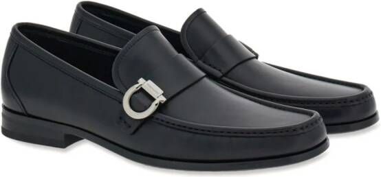 Ferragamo Loafers met Gancini-plakkaat Zwart