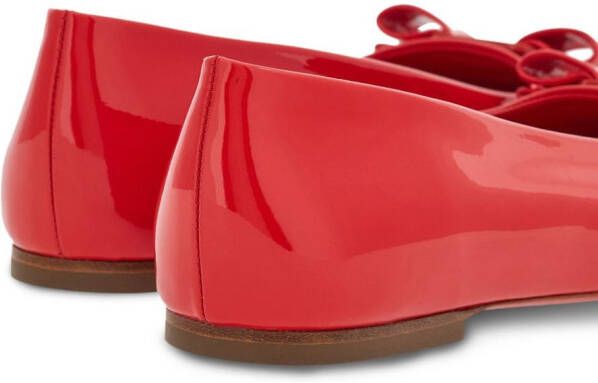 Ferragamo Vara ballerina's met strikdetail Rood