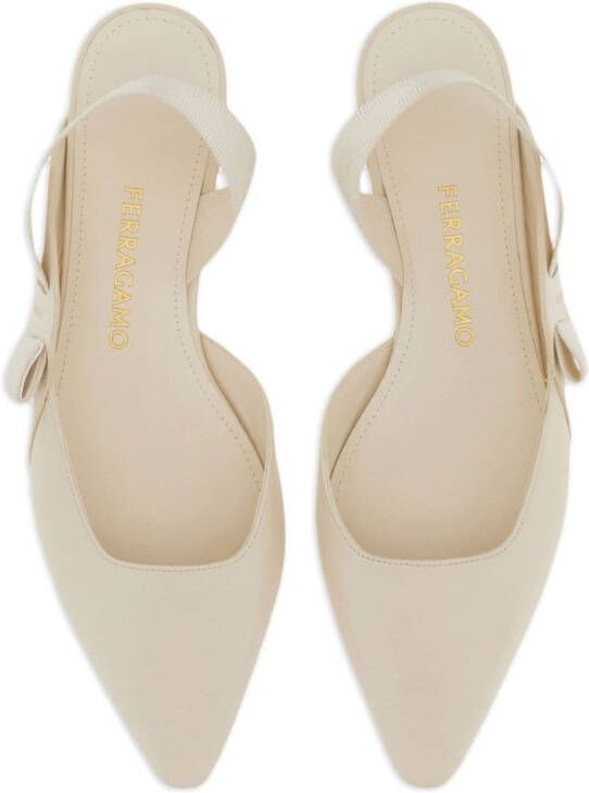 Ferragamo Ballerina's met strikdetail Wit