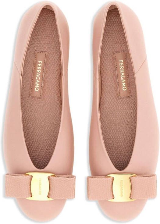 Ferragamo Varina leren ballerina's Roze