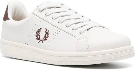 Fred Perry Leren sneakers met geborduurd logo Wit