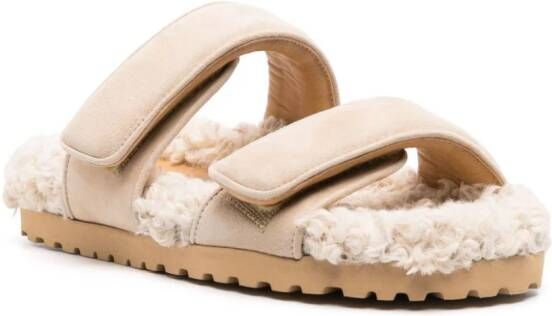 GIABORGHINI Alvine Ugh slippers met imitatie lamswol Bruin