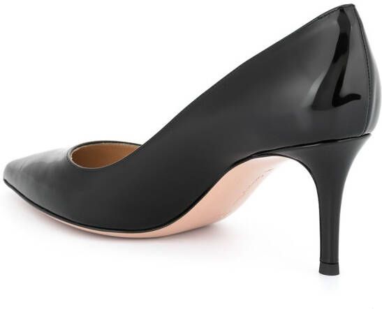 Gianvito Rossi Classic Pumps met puntige neus Zwart