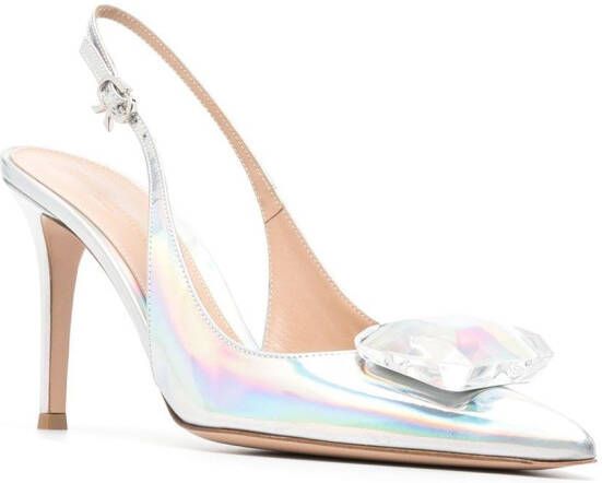 Gianvito Rossi Pumps met puntige neus Zilver