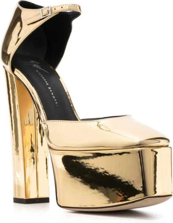 Giuseppe Zanotti Bebe metallic pumps Goud