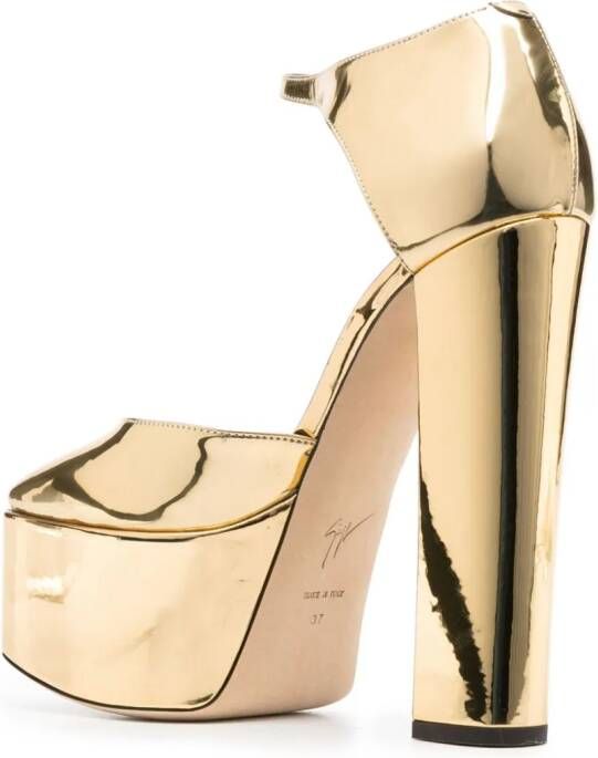 Giuseppe Zanotti Bebe metallic pumps Goud