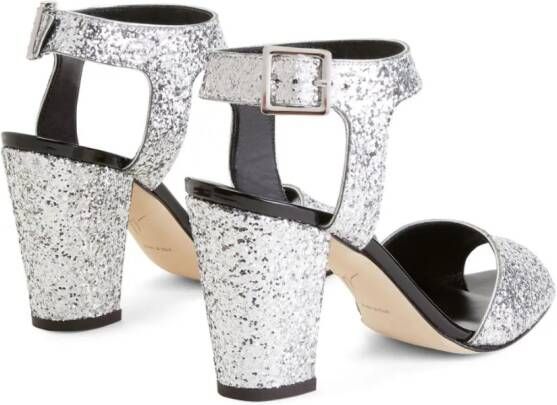 Giuseppe Zanotti Emmanuelle sandalen met glitter Zilver