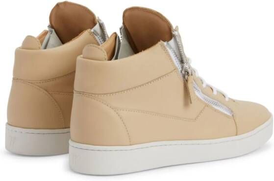 Giuseppe Zanotti Frankie slippers met logoplakkaat Beige