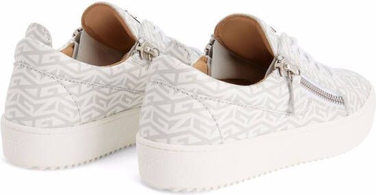 Giuseppe Zanotti Frankie sneakers met monogram Wit