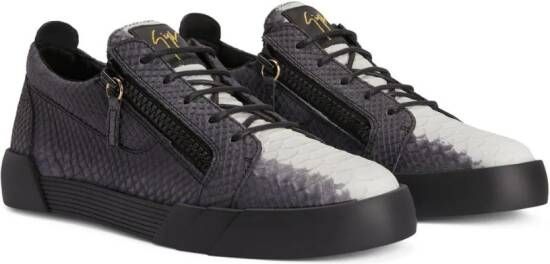 Giuseppe Zanotti Frankie sneakers met pythonprint Zwart