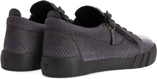 Giuseppe Zanotti Frankie sneakers met pythonprint Zwart