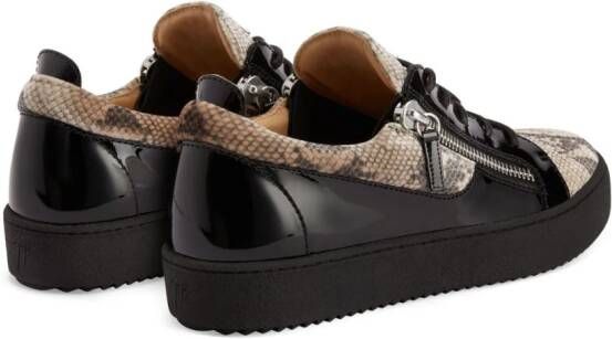 Giuseppe Zanotti Frankie sneakers met slangenprint Zwart