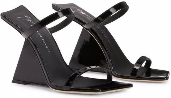 Giuseppe Zanotti Lilii Borea sandalen met sleehak Zwart