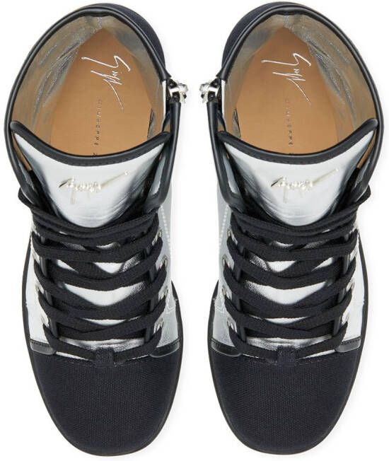 Giuseppe Zanotti Nidir enkellaarzen met chunky hak Zilver