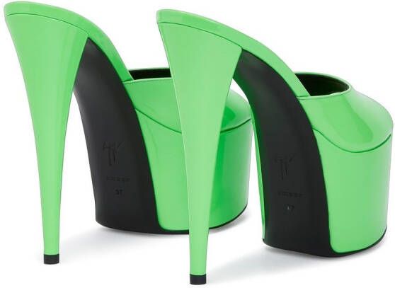 Giuseppe Zanotti Sandalen met plateauzool Groen