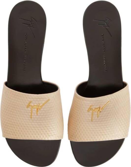 Giuseppe Zanotti Shirley slippers met geometrisch reliëf Beige