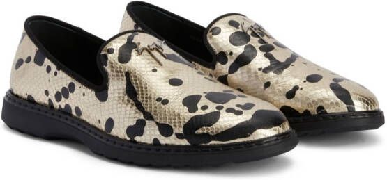 Giuseppe Zanotti Loafers met slangenleer-effect Beige