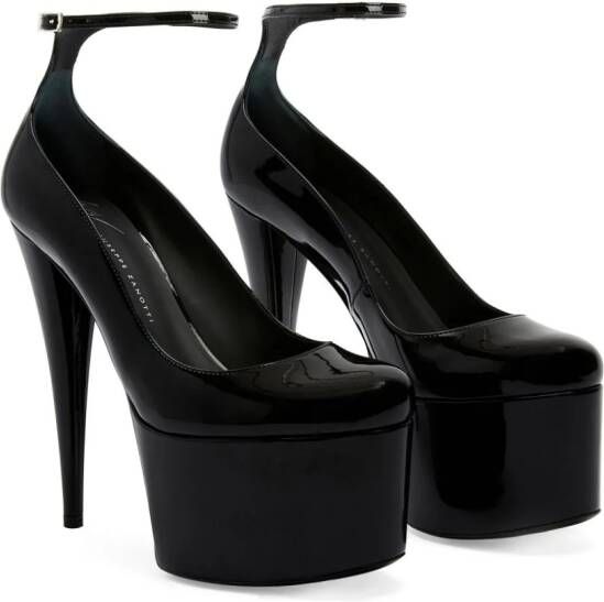 Giuseppe Zanotti Stiletto pumps van lakleer Zwart