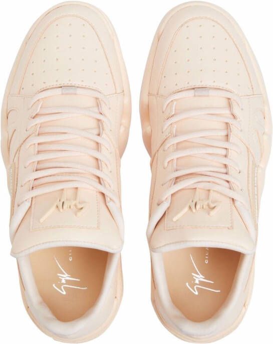 Giuseppe Zanotti Talon sneakers met vlakken Roze