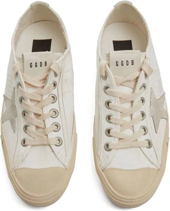 Golden Goose V-Star leren sneakers Beige