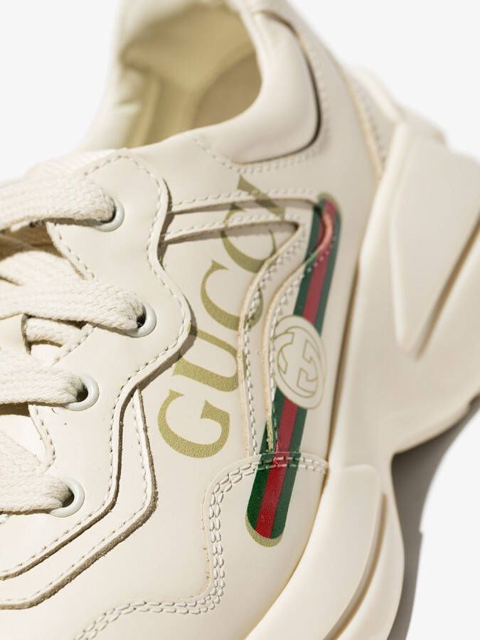 Gucci Kids Rhyton sneakers met logoprint Beige