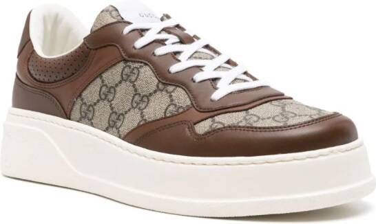 Gucci GG Supreme sneakers met vlakken Bruin