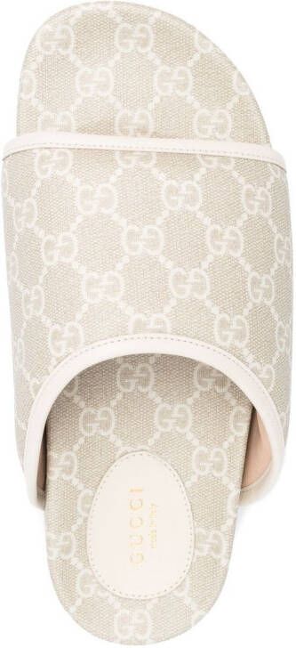 Gucci Slippers met open neus Beige