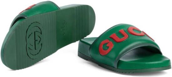 Gucci Slippers met patch Groen